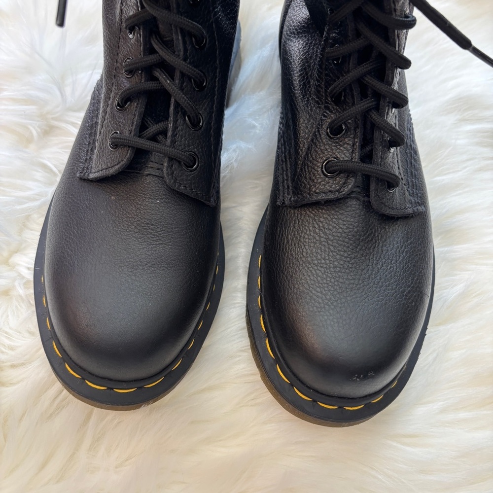 Dr. Martens 1460 Pascal Virginia Leather Lace Up Boots - Picture 3 of 9